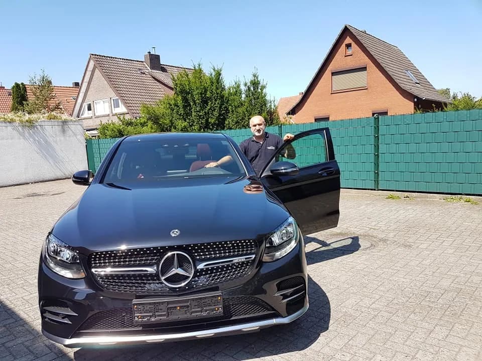 Mercedes vor und nach der Lackaufbereitung – nachher